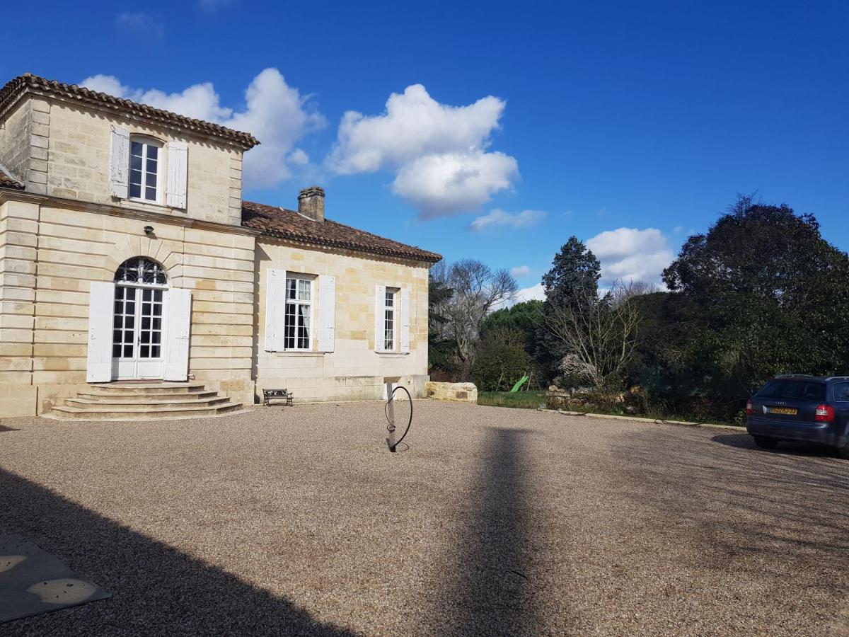 Отель Domaine Du Chauvet Sainte-Eulalie  Экстерьер фото